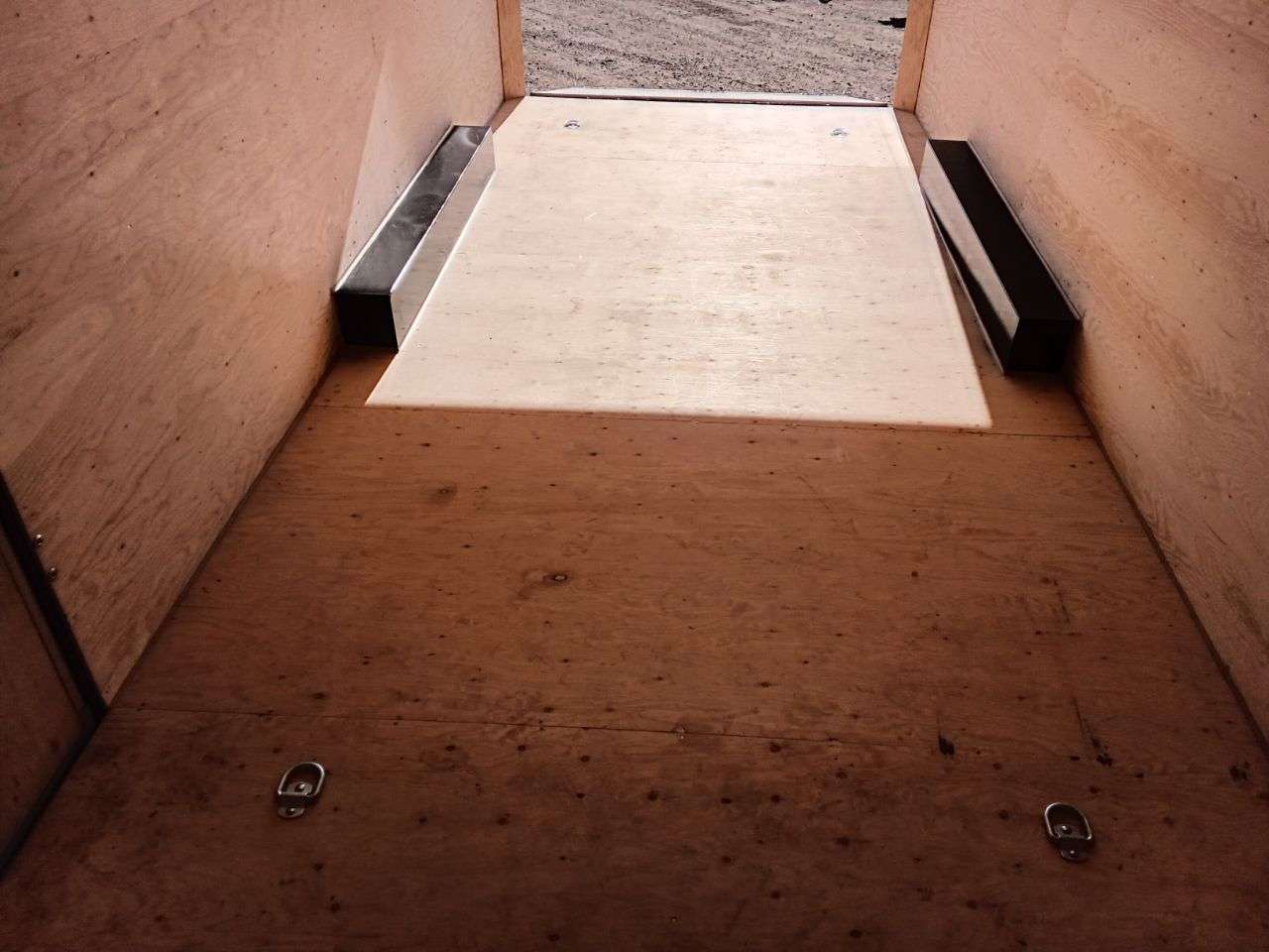 2026 Royal LARC 8'6" x 20' + V-Nose Car Hauler Trailer
