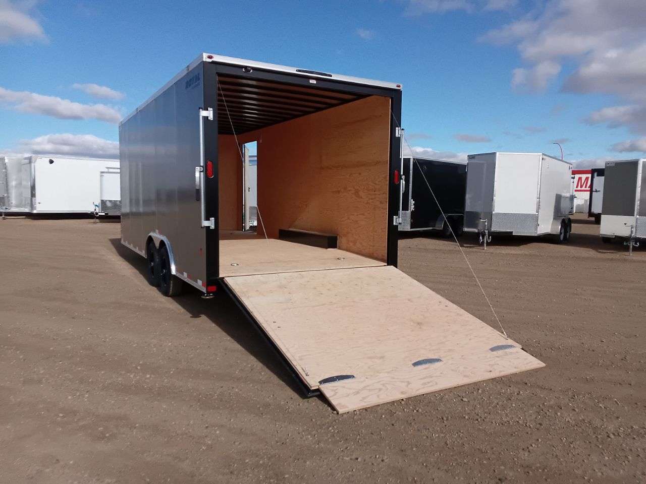 2026 Royal LARC 8'6" x 20' + V-Nose Car Hauler Trailer