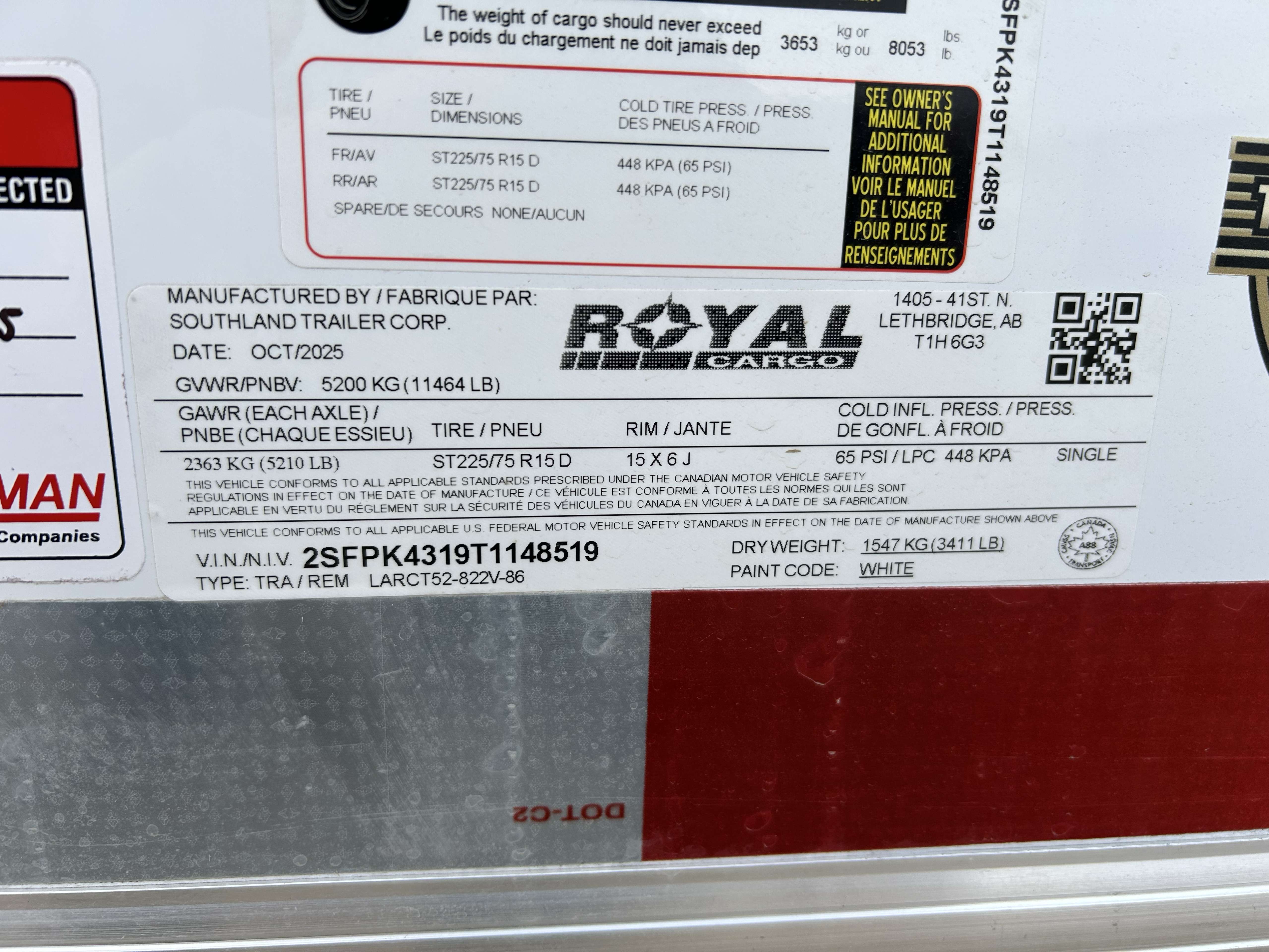 2026 Royal LARC 8'6" x 20' + V-Nose Car Hauler Trailer