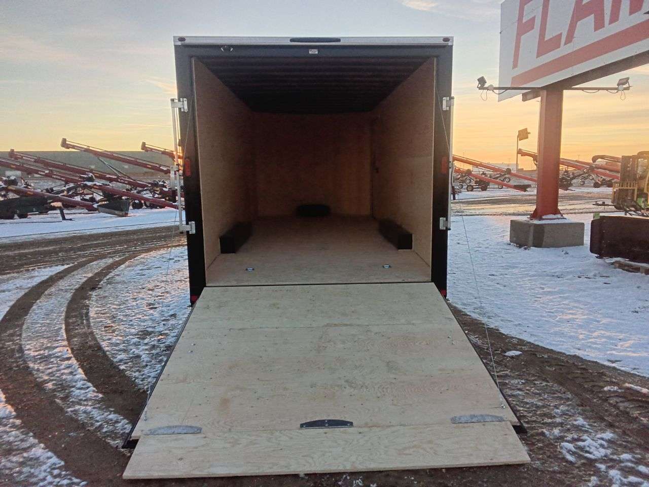 2026 Royal LARC 8'6" x 20' + V-Nose Car Hauler Trailer