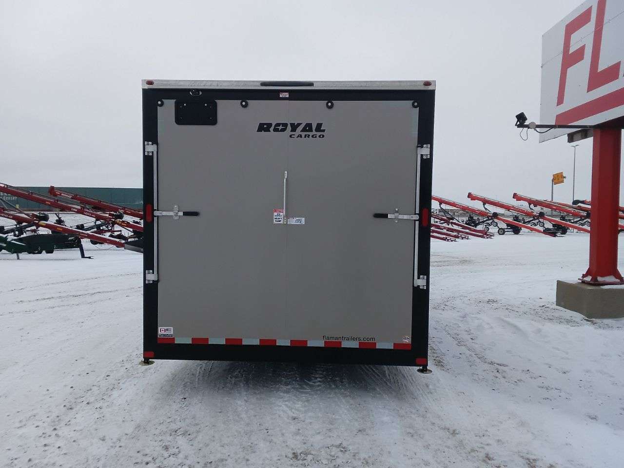 2026 Royal LARC 8'6" x 20' + V-Nose Car Hauler Trailer