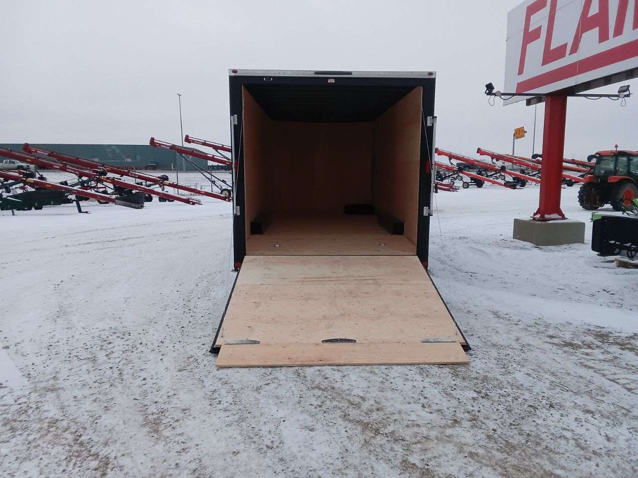 2026 Royal LARC 8'6" x 20' + V-Nose Car Hauler Trailer