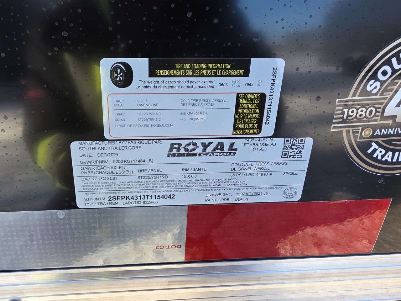 2026 Royal LARC 8'6" x 20' + V-Nose Car Hauler Trailer