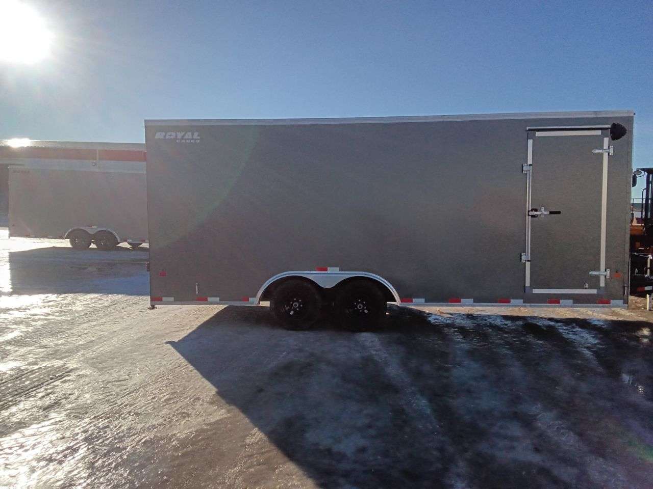 2026 Royal LARC 8'6" x 20' + V-Nose Car Hauler Trailer