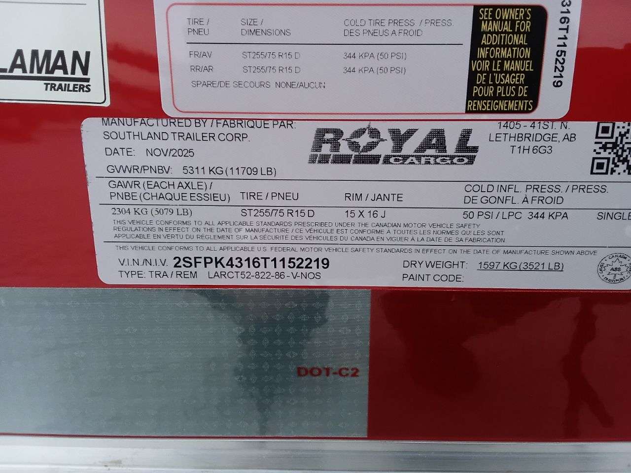 2026 Royal LARC 8'6" x 20' + V-Nose Car Hauler Trailer