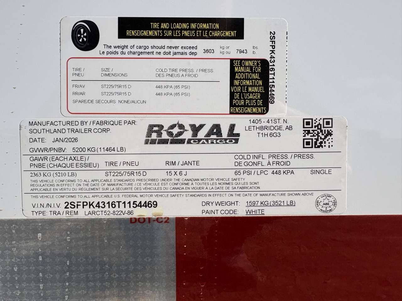 2026 Royal LARC 8'6" x 20' + V-Nose Car Hauler Trailer