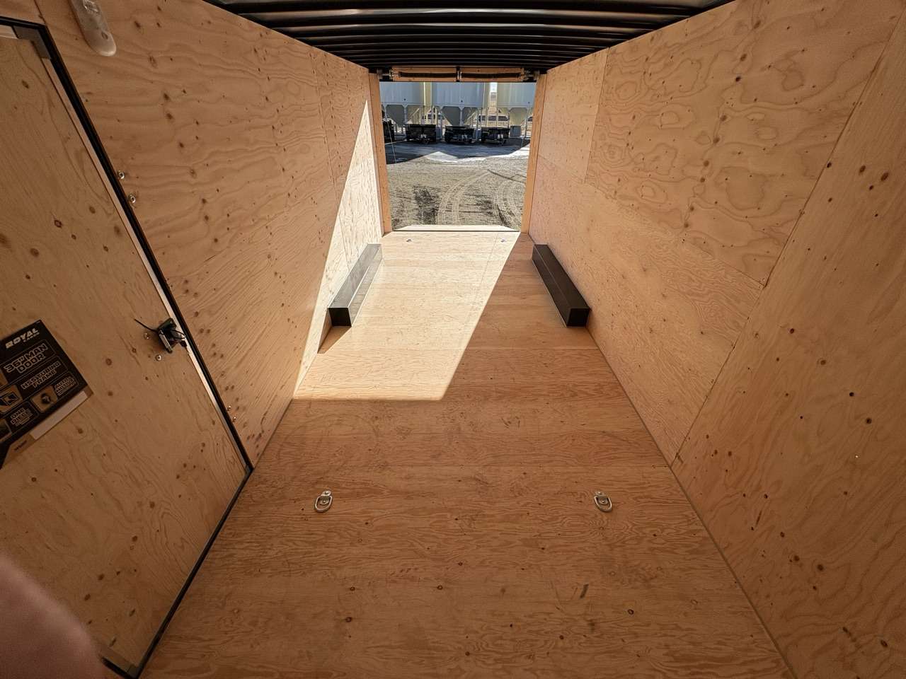 2026 Royal LARC 8'6" x 20' + V-Nose Car Hauler Trailer