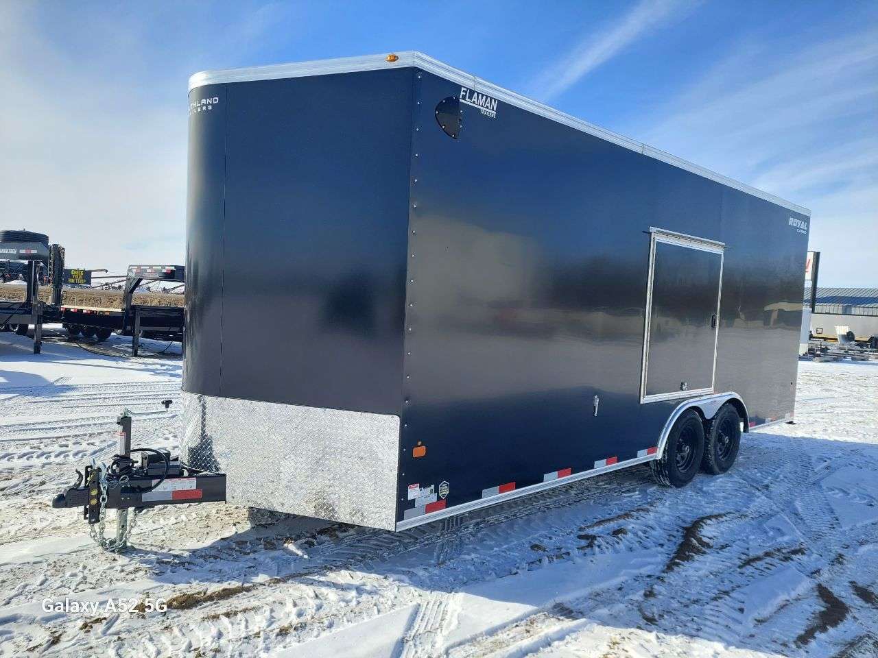 2026 Royal LARC 8'6" x 20' + V-Nose Car Hauler Trailer