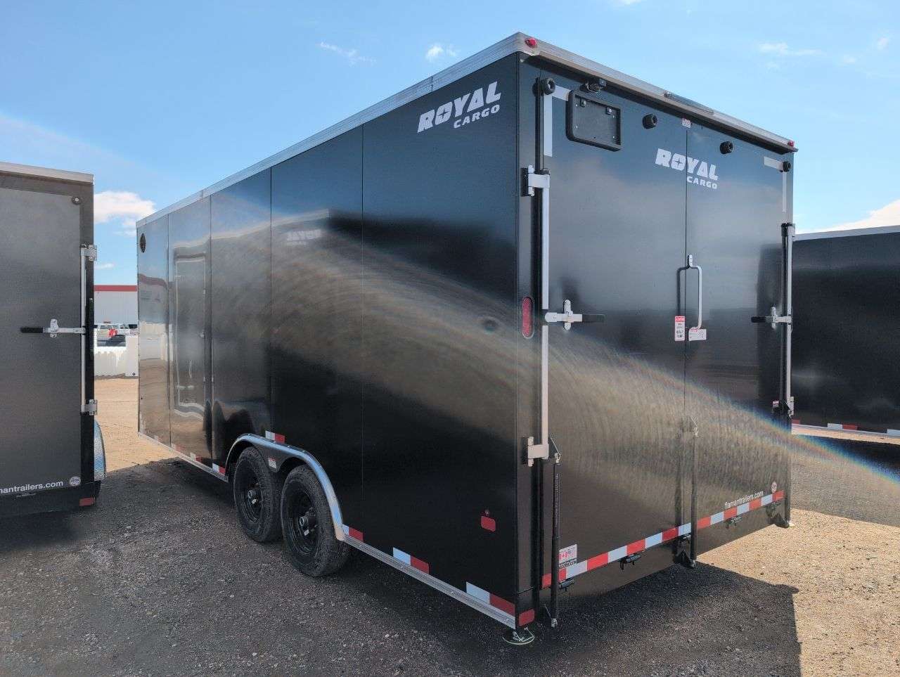 2026 Royal LARC 8'6" x 20' + V-Nose Car Hauler Trailer