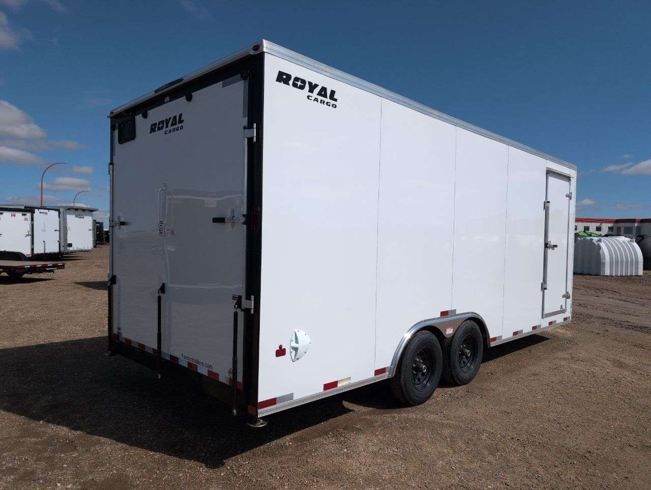 2026 Royal LARC 8'6" x 20' + V-Nose Car Hauler Trailer