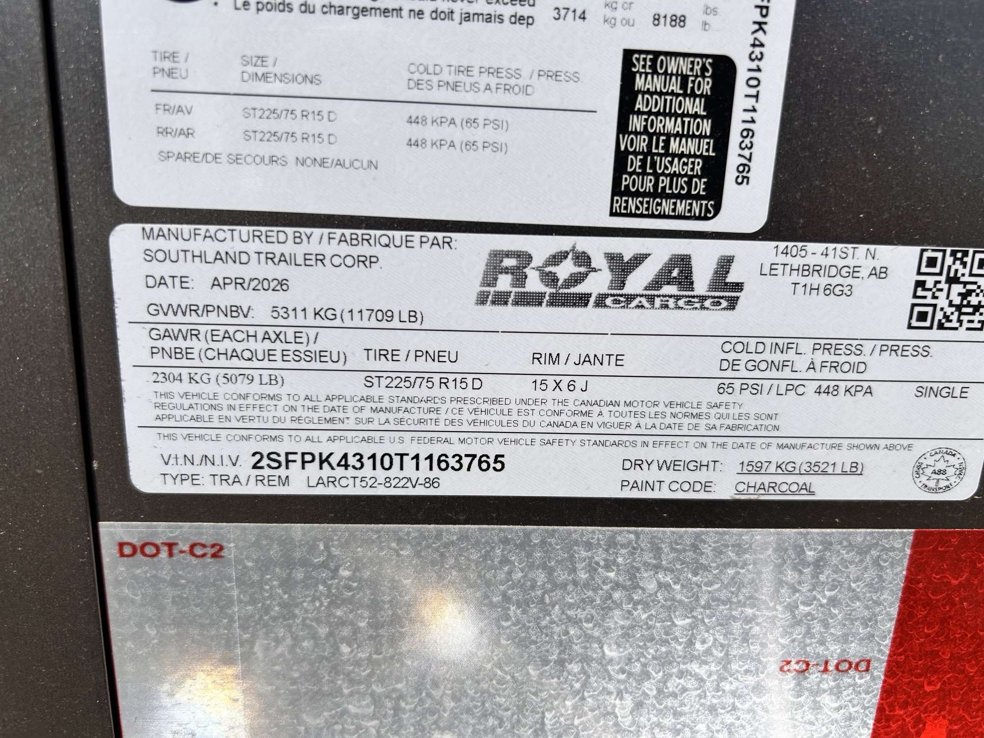 2026 Royal LARC 8'6" x 20' + V-Nose Car Hauler Trailer