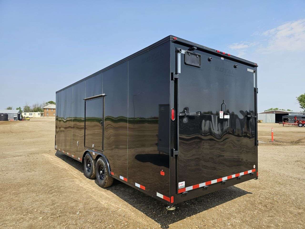 2026 Royal LARC 8'6" x 24' Flat Front Car Hauler