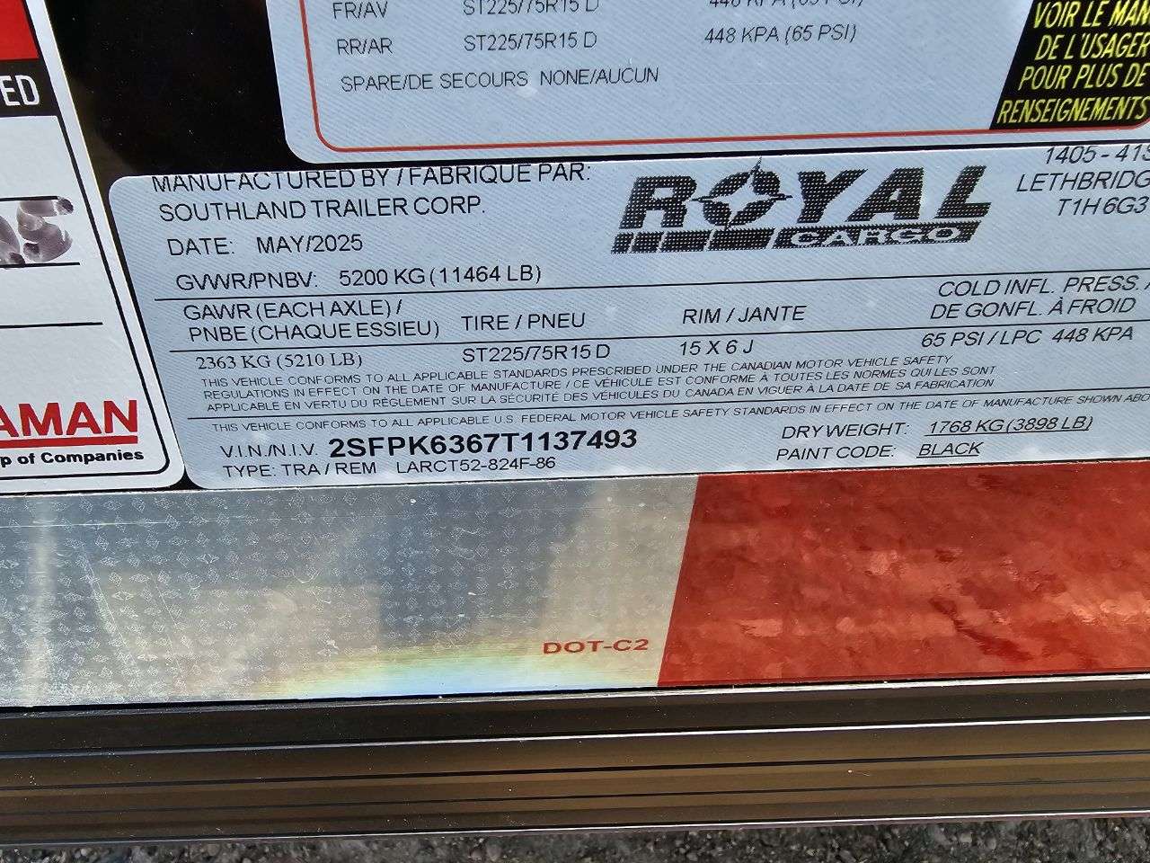 2026 Royal LARC 8'6" x 24' Flat Front Car Hauler