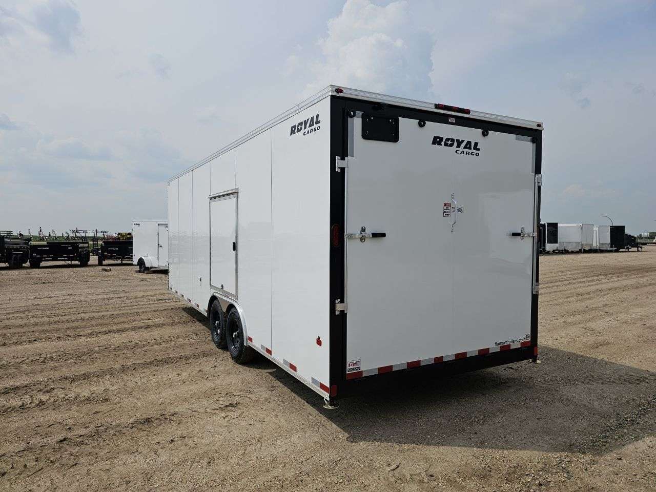 2026 Royal LARC 8'6" x 24' Flat Front Car Hauler