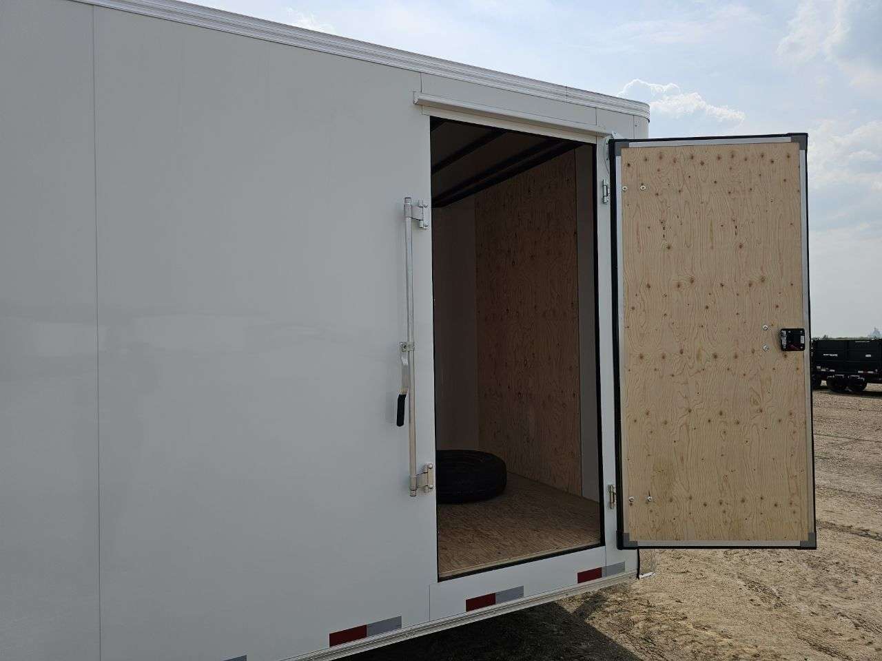 2026 Royal LARC 8'6" x 24' Flat Front Car Hauler Trailer