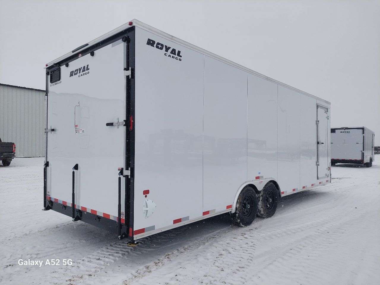 2026 Royal LARC 8'6" x 24' Flat Front Car Hauler Trailer