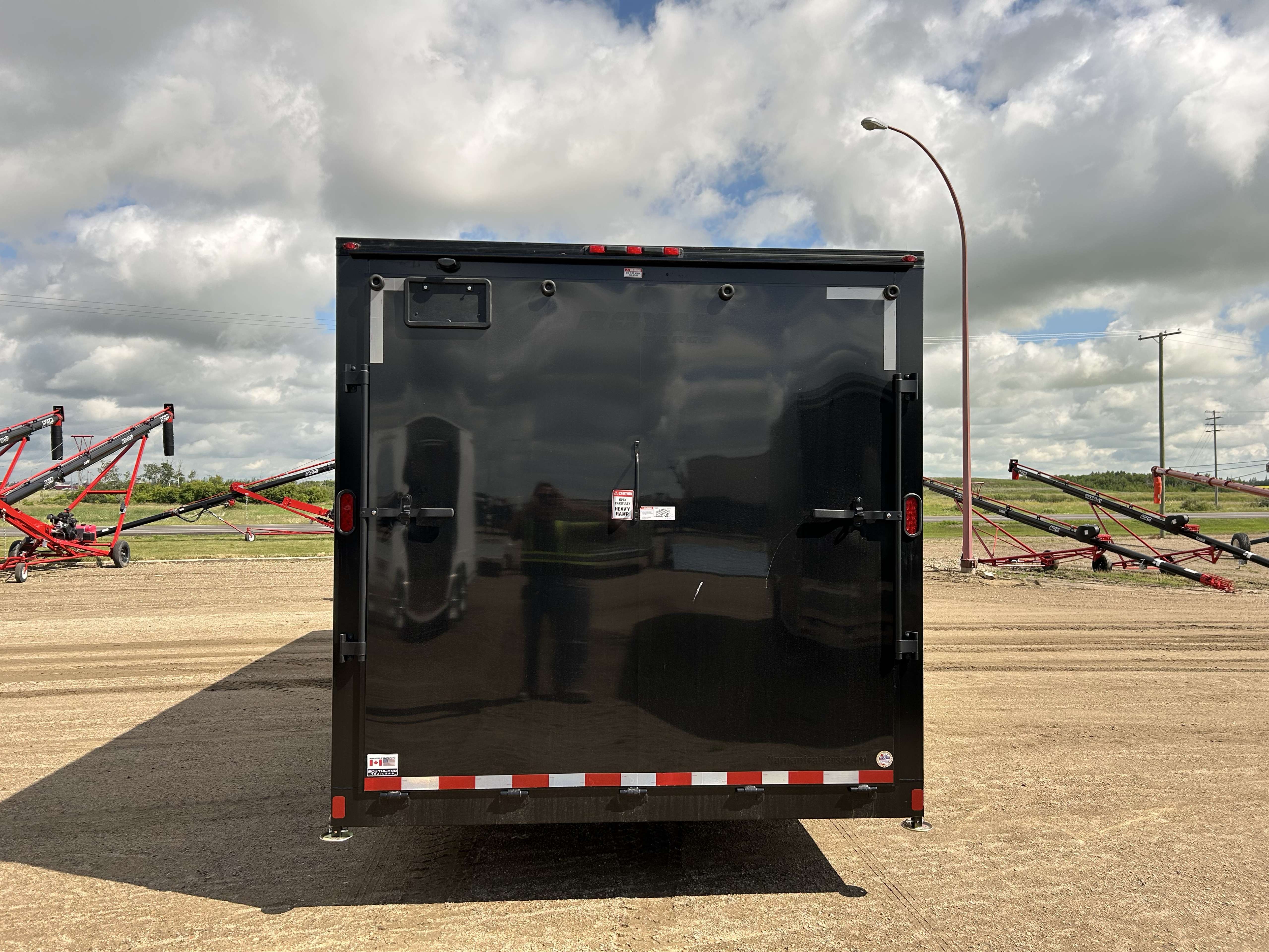 2026 Royal LARC 8'6" x 24' + V-Nose Car Hauler