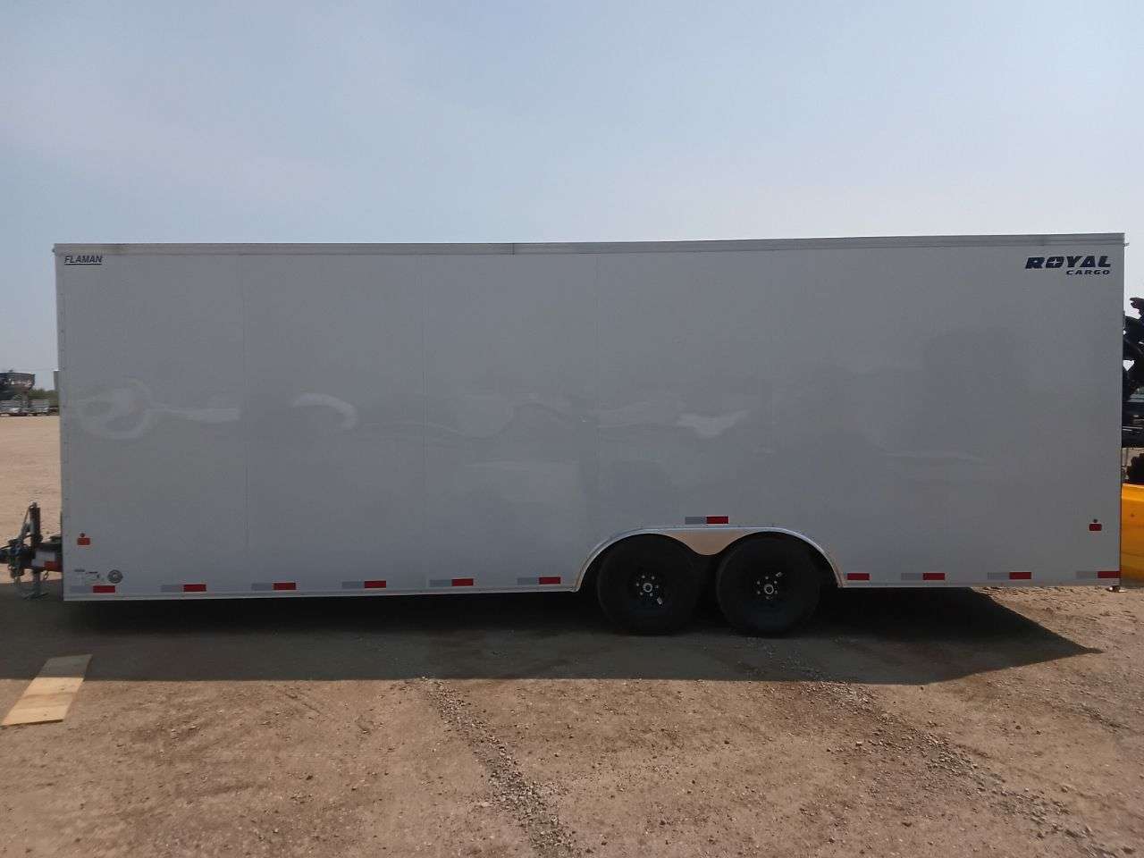 2026 Royal LARC 8'6" x 24' + V-Nose Car Hauler Trailer
