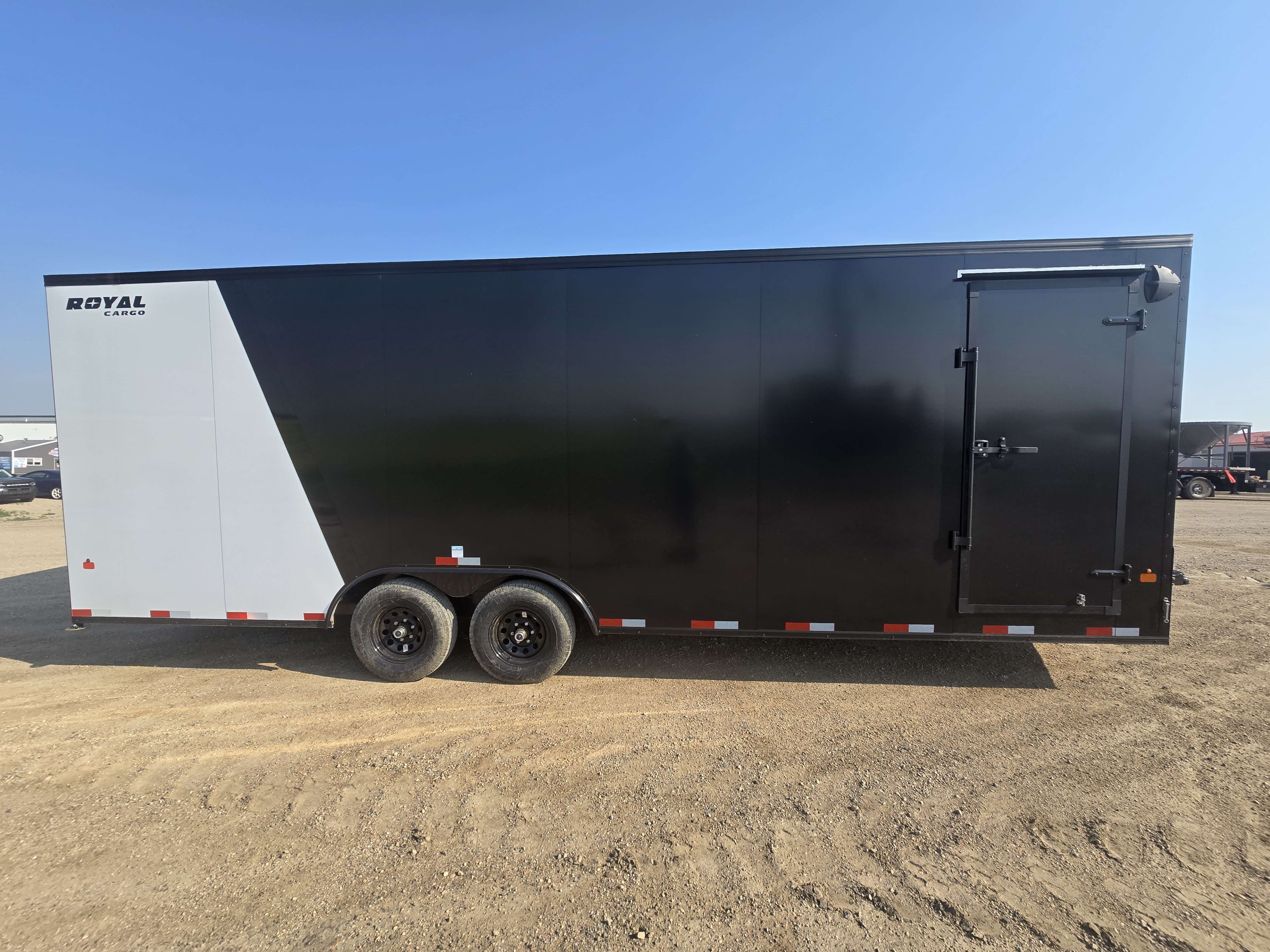 2026 Royal LARC 8'6" x 24' + V-Nose Car Hauler Trailer