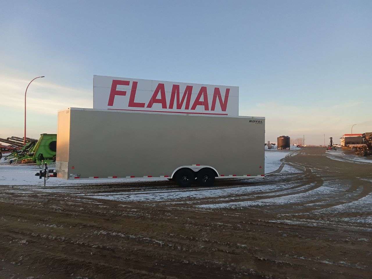 2026 Royal LARC 8'6" x 24' + V-Nose Car Hauler Trailer