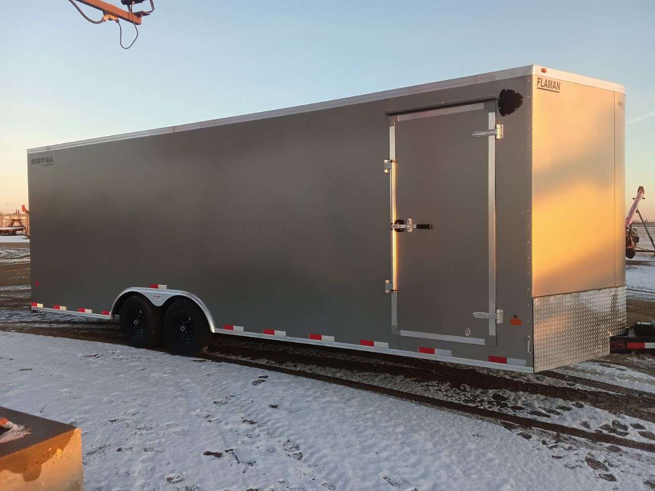 2026 Royal LARC 8'6" x 24' + V-Nose Car Hauler Trailer