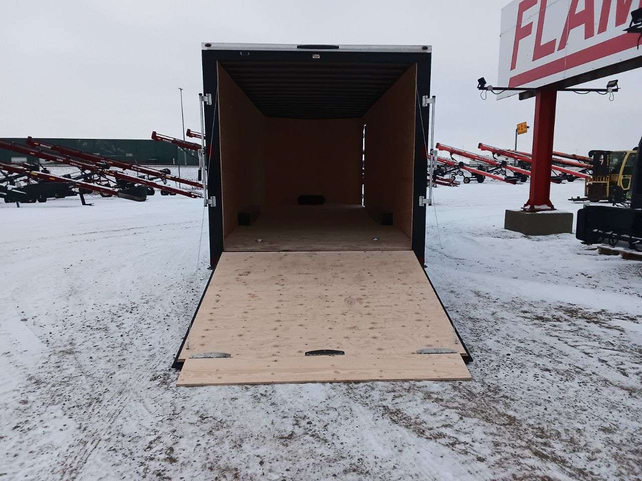 2026 Royal LARC 8'6" x 24' + V-Nose Car Hauler Trailer