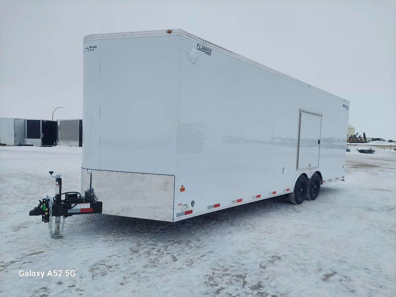 2026 Royal LARC 8'6" x 24' + V-Nose Car Hauler Trailer