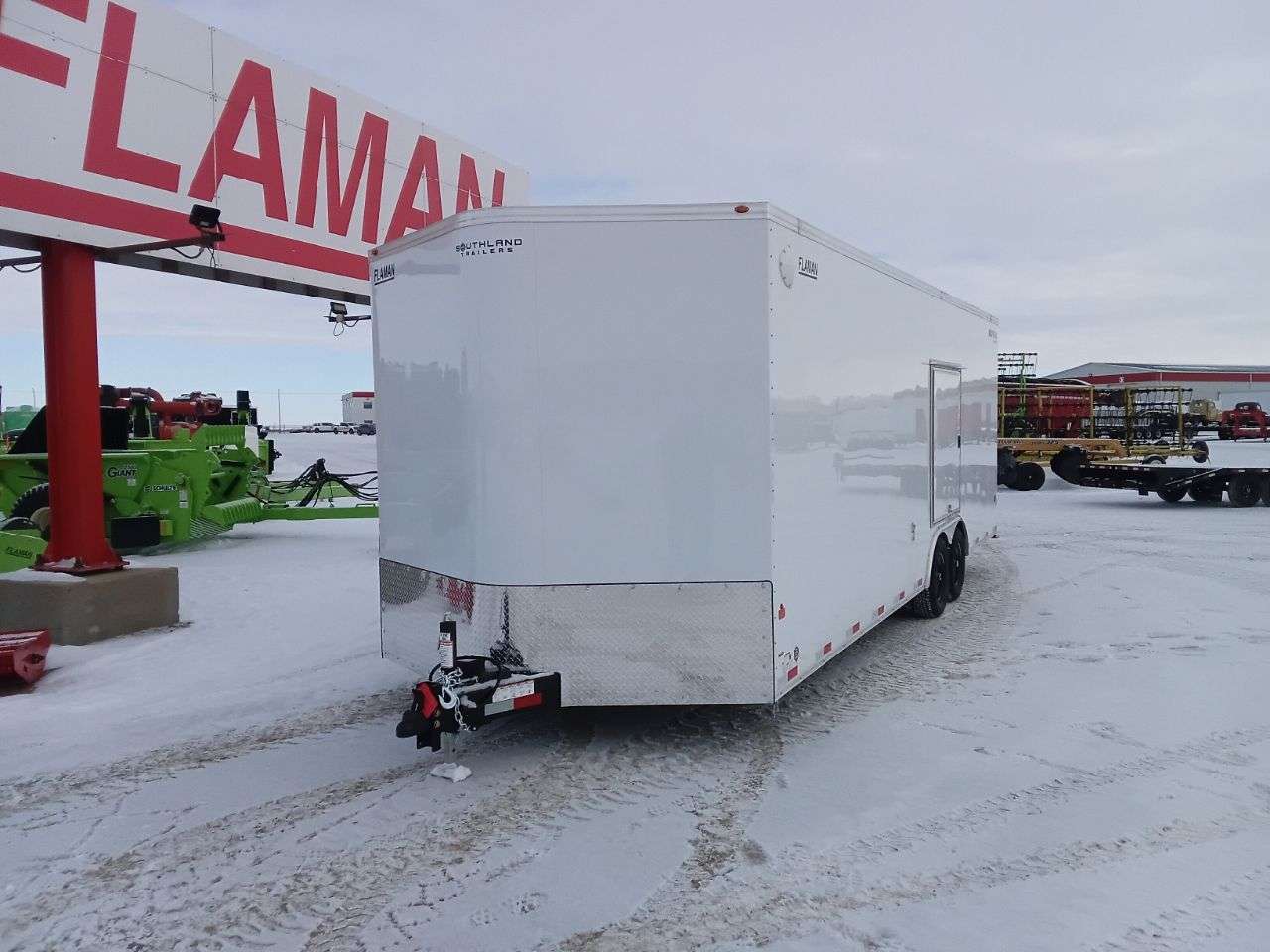 2026 Royal LARC 8'6" x 24' + V-Nose Car Hauler Trailer