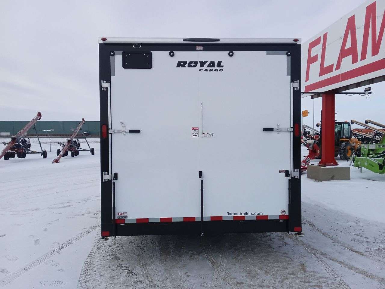 2026 Royal LARC 8'6" x 24' + V-Nose Car Hauler Trailer