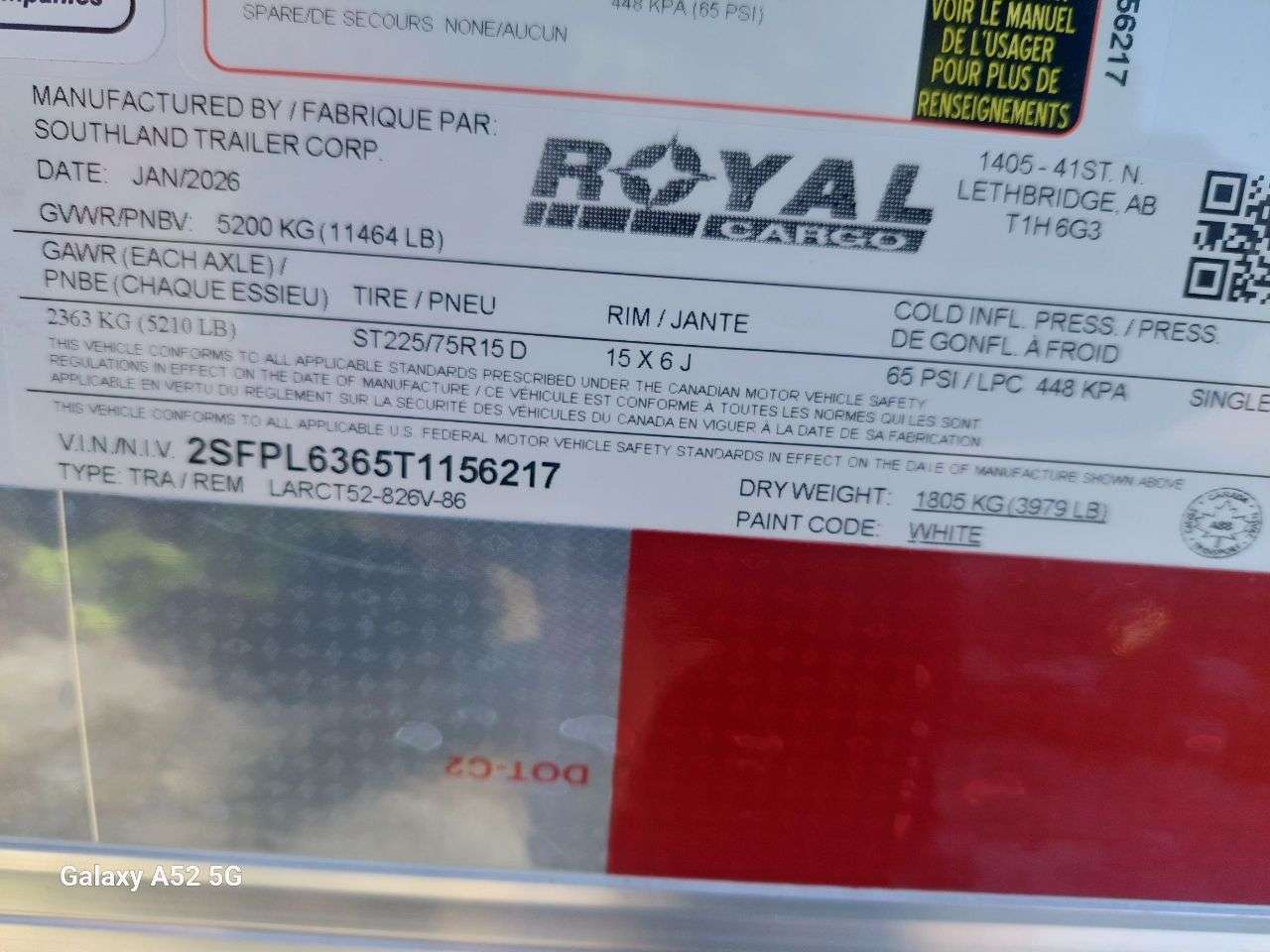 2026 Royal LARC 8'6" x 24' + V-Nose Car Hauler Trailer