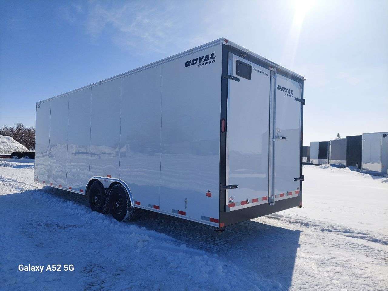 2026 Royal LARC 8'6" x 24' + V-Nose Car Hauler Trailer
