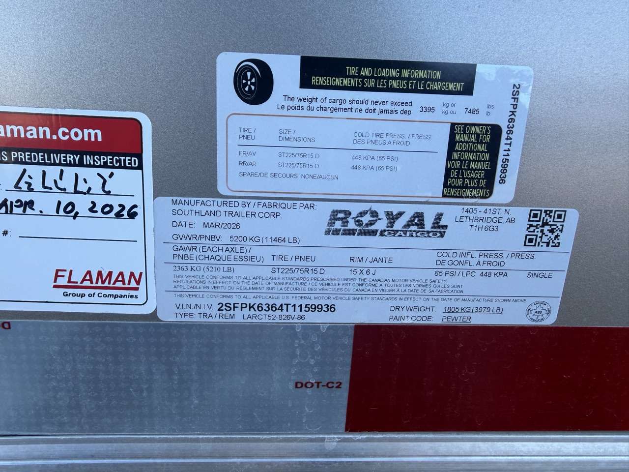 2026 Royal LARC 8'6" x 24' + V-Nose Car Hauler Trailer