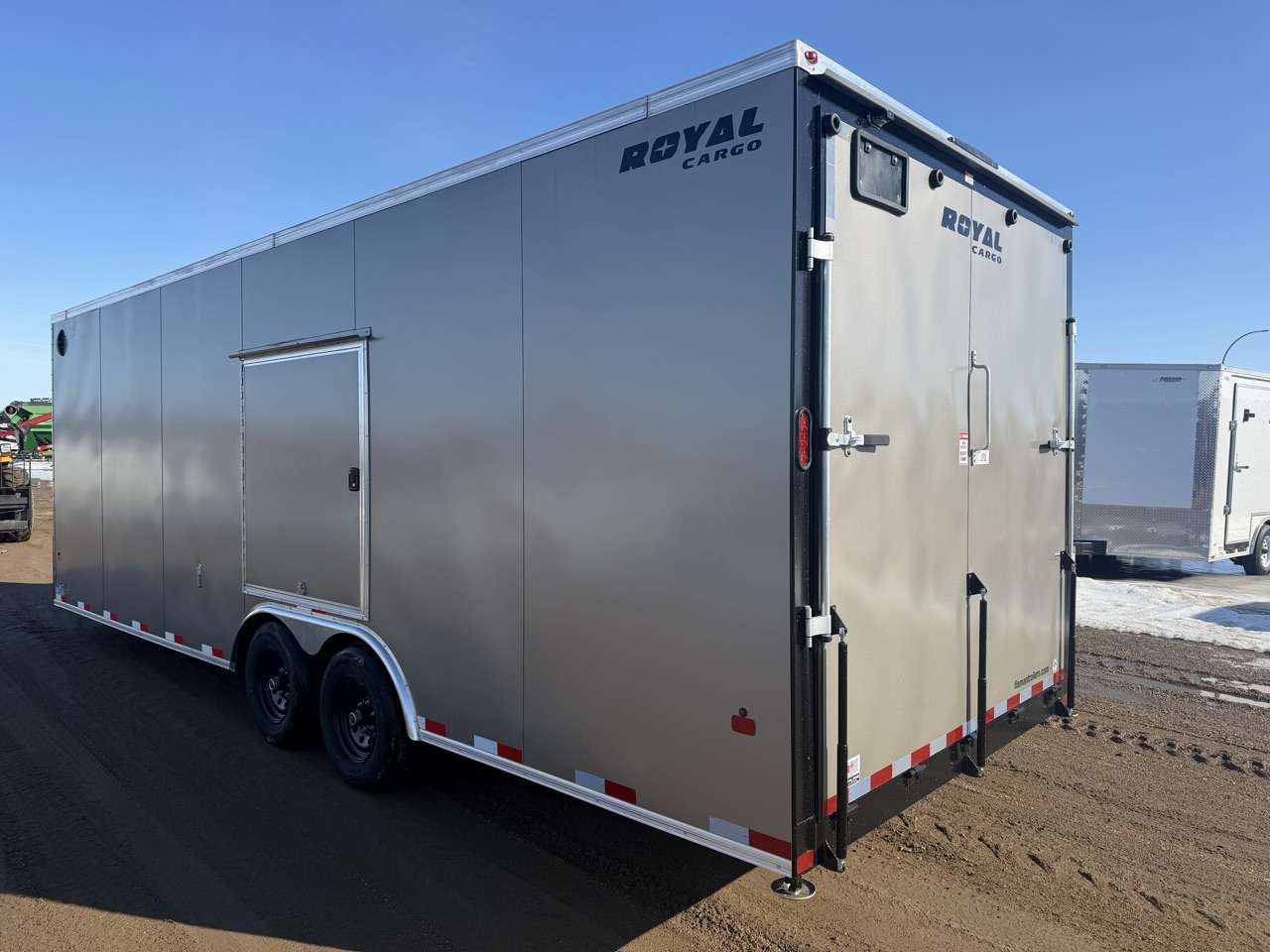 2026 Royal LARC 8'6" x 24' + V-Nose Car Hauler Trailer