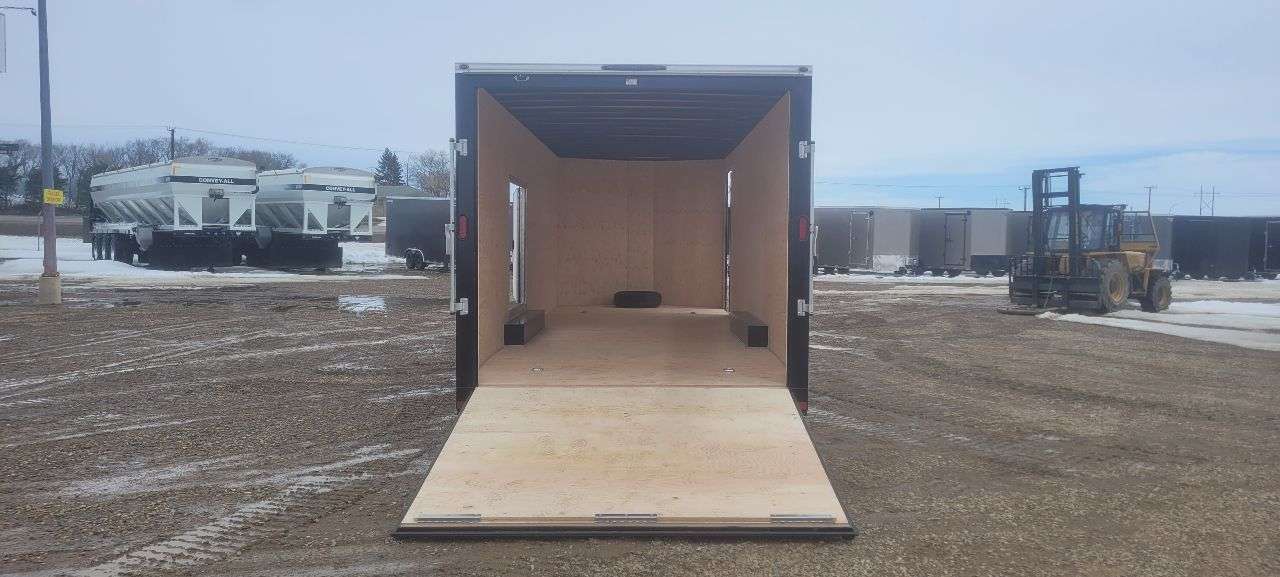 2026 Royal LARC 8'6" x 24' + V-Nose Car Hauler Trailer