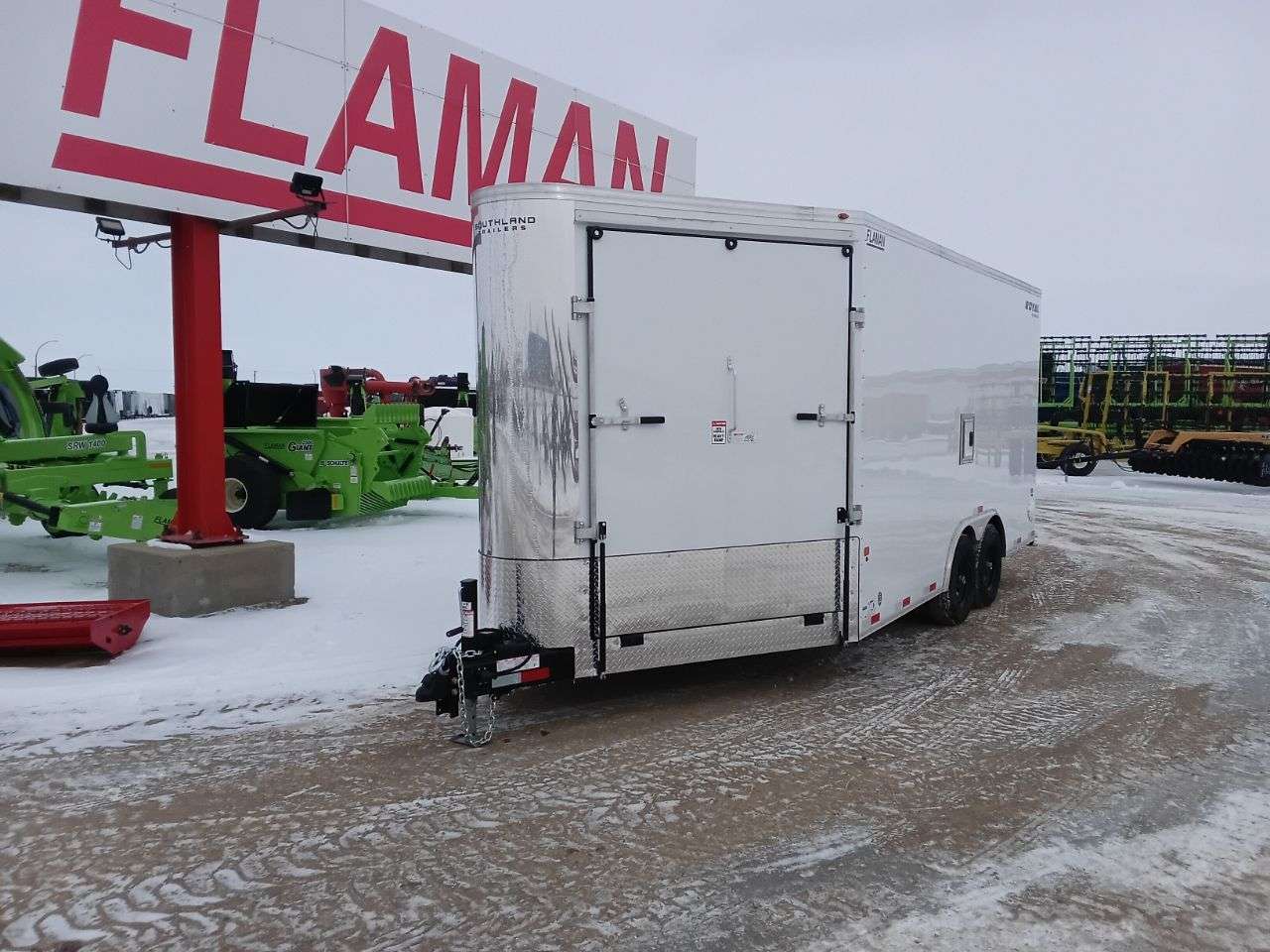 2026 Royal LARSM 8'6" x 16' + V-Nose Toy Hauler Trailer