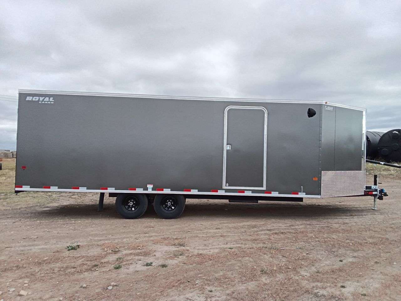 2026 Royal LARSM 8'6" x 22' + V-Nose Toy Hauler Trailer