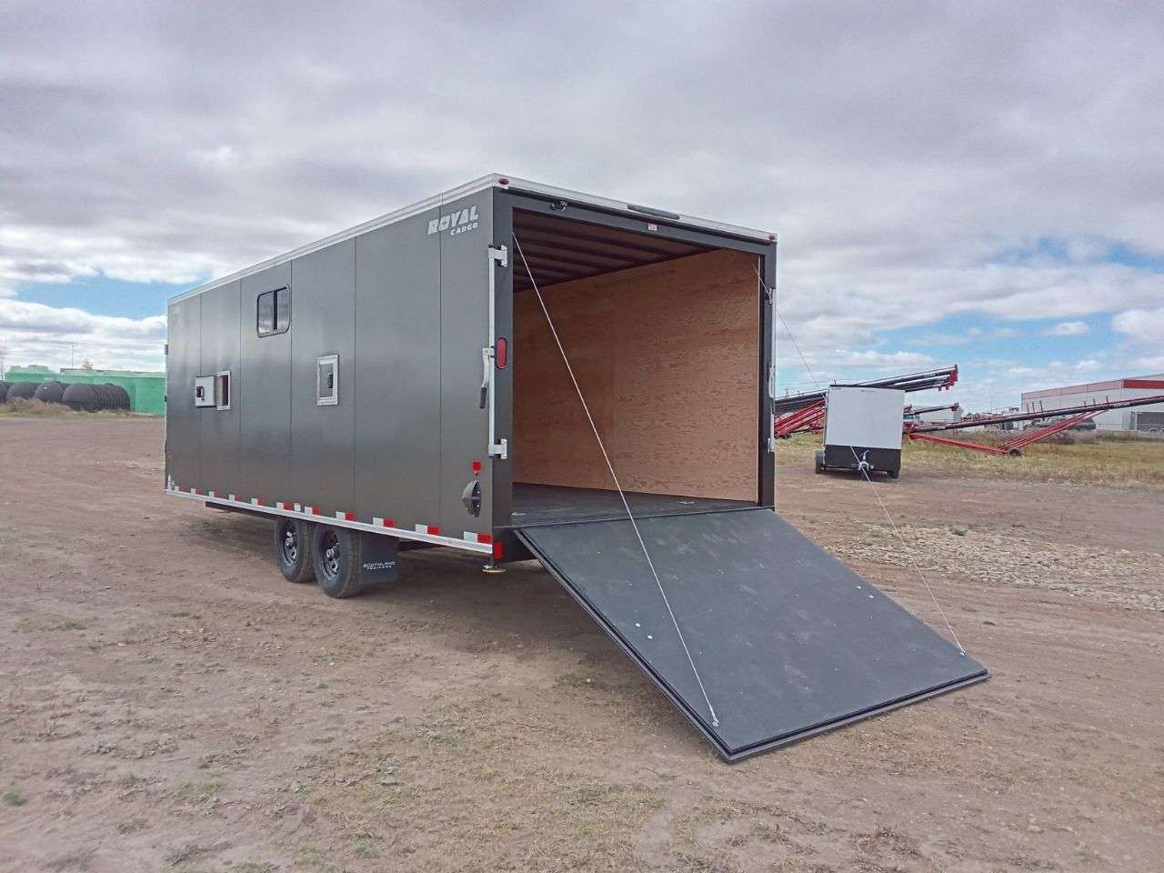 2026 Royal LARSM 8'6" x 22' + V-Nose Toy Hauler Trailer