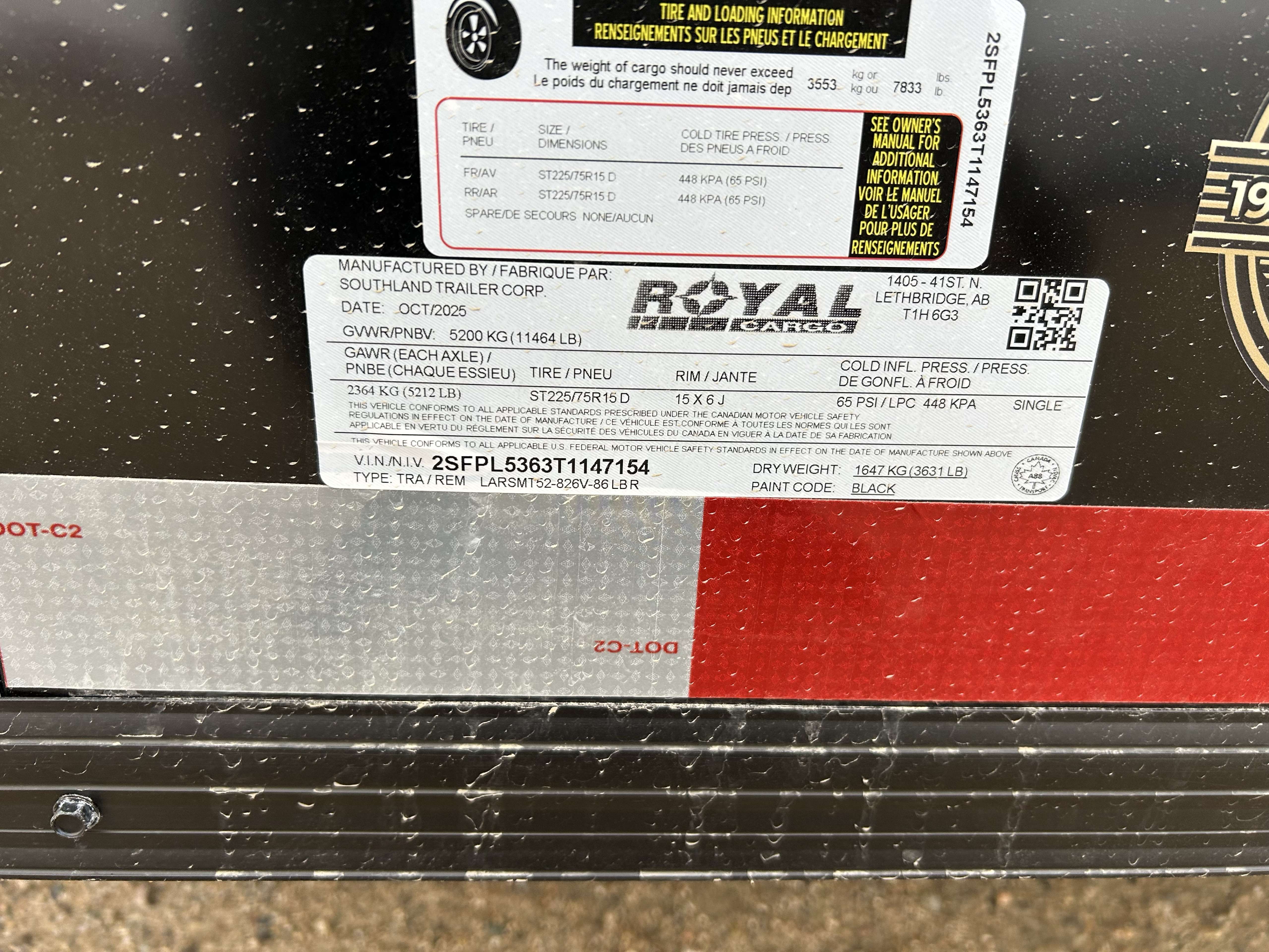 2026 Royal LARSM 8'6" x 22' + V-Nose Toy Hauler Trailer