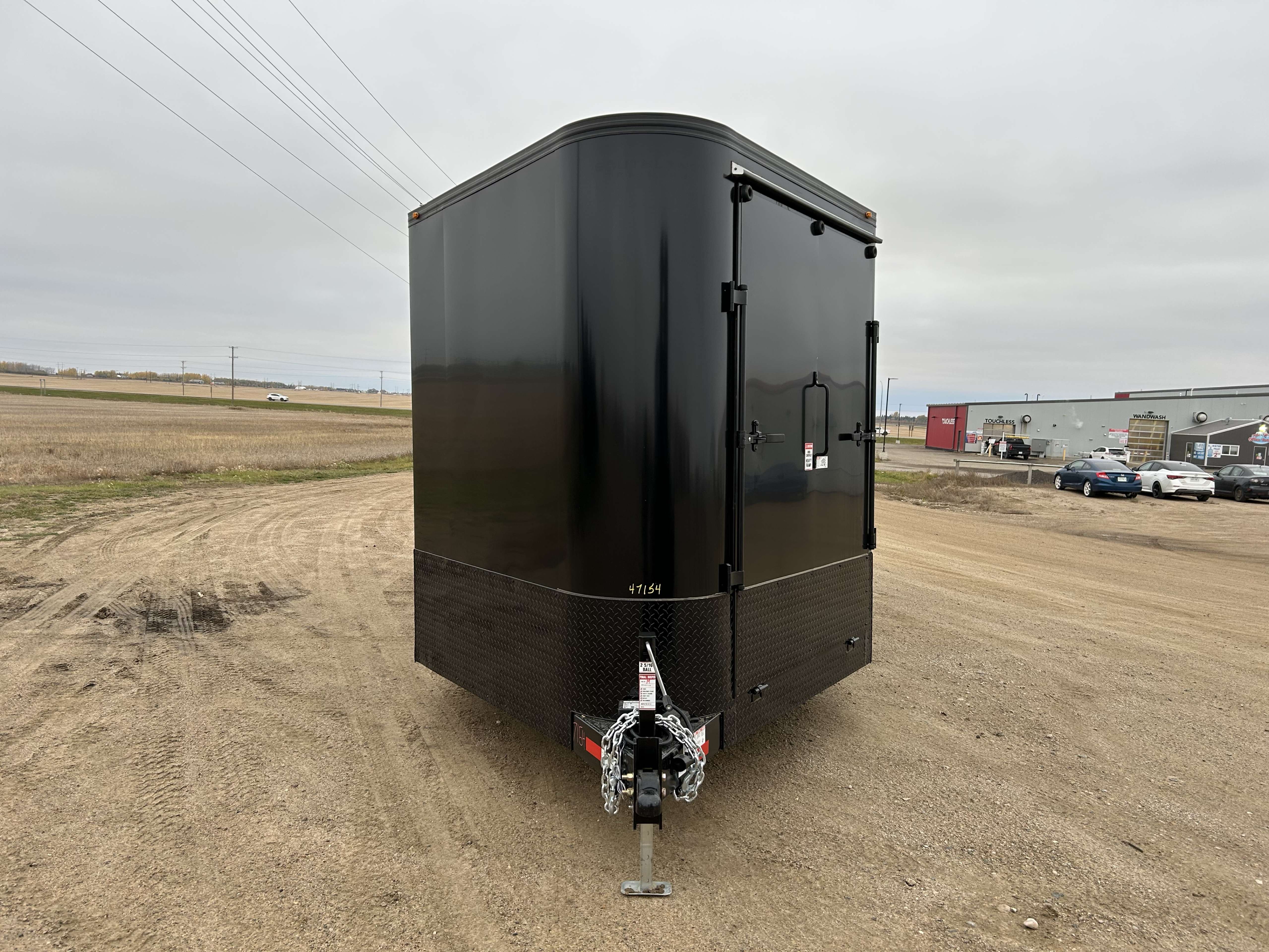2026 Royal LARSM 8'6" x 22' + V-Nose Toy Hauler Trailer