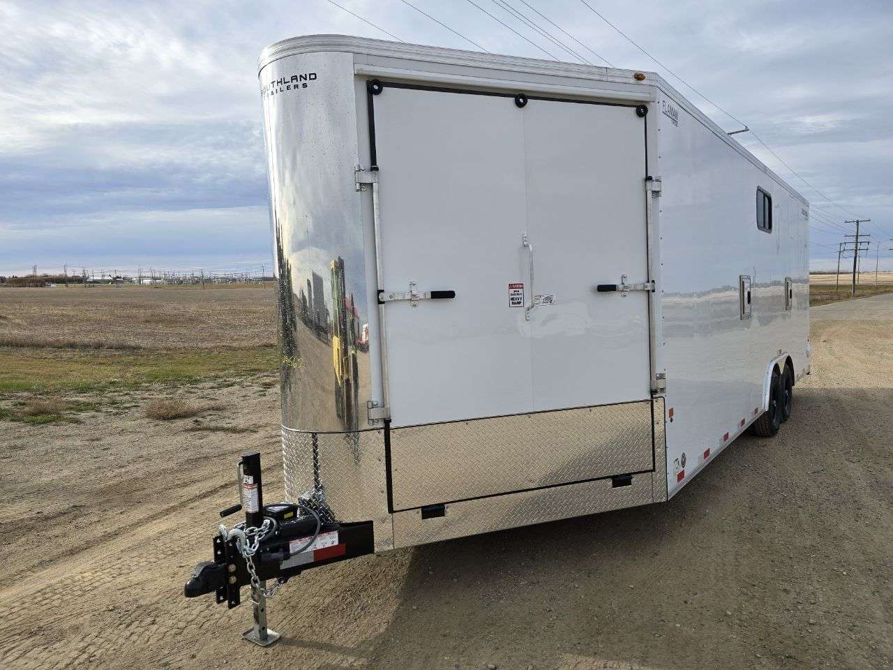 2026 Royal LARSM 8'6" x 22' + V-Nose Toy Hauler Trailer