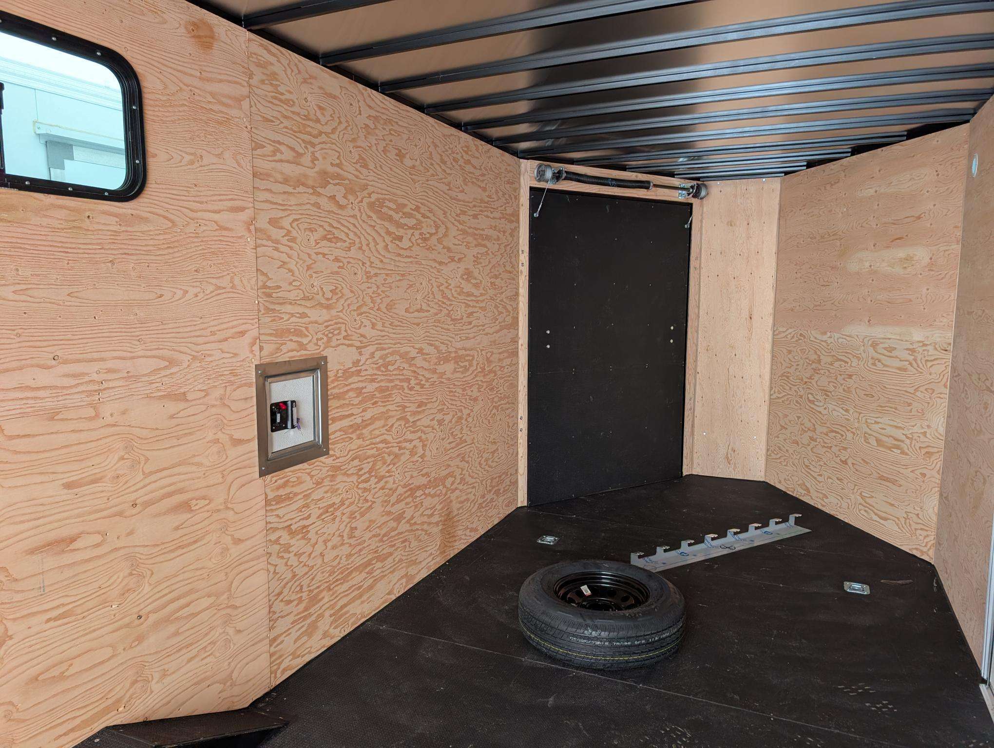 2026 Royal LARSM 8'6" x 22' + V-Nose Toy Hauler Trailer