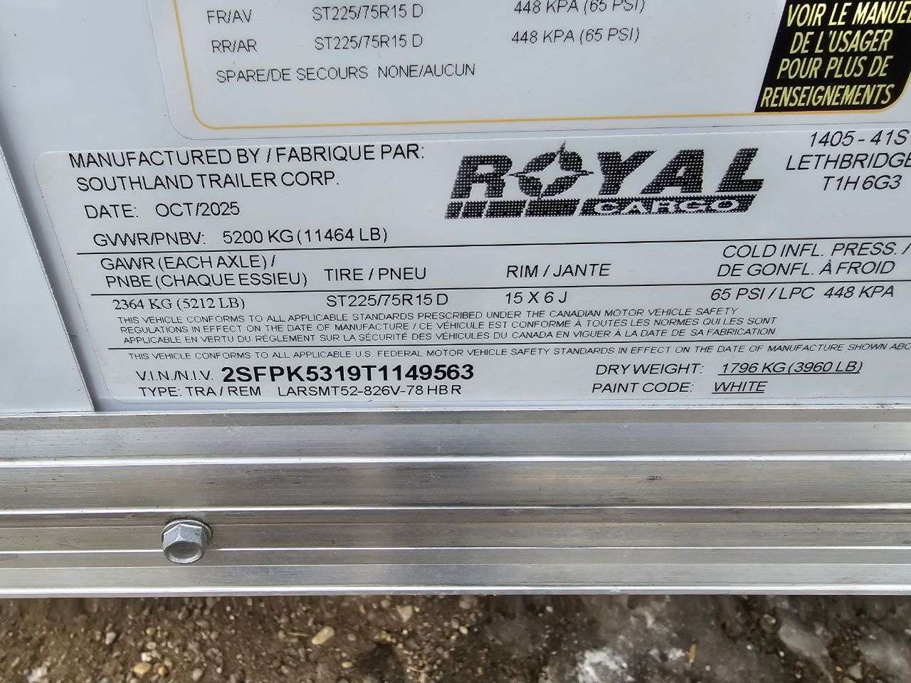 2026 Royal LARSM 8'6" x 22' + V-Nose Toy Hauler Trailer