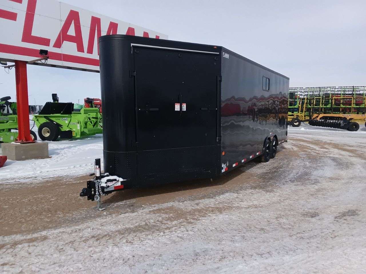 2026 Royal LARSM 8'6" x 22' + V-Nose Toy Hauler Trailer