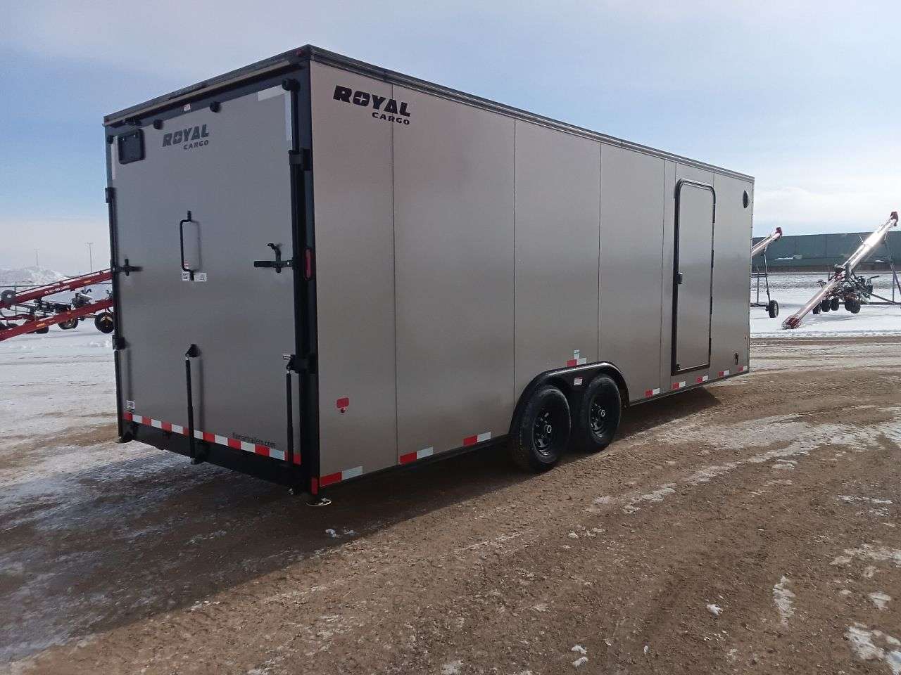 2026 Royal LARSM 8'6" x 22' + V-Nose Toy Hauler Trailer