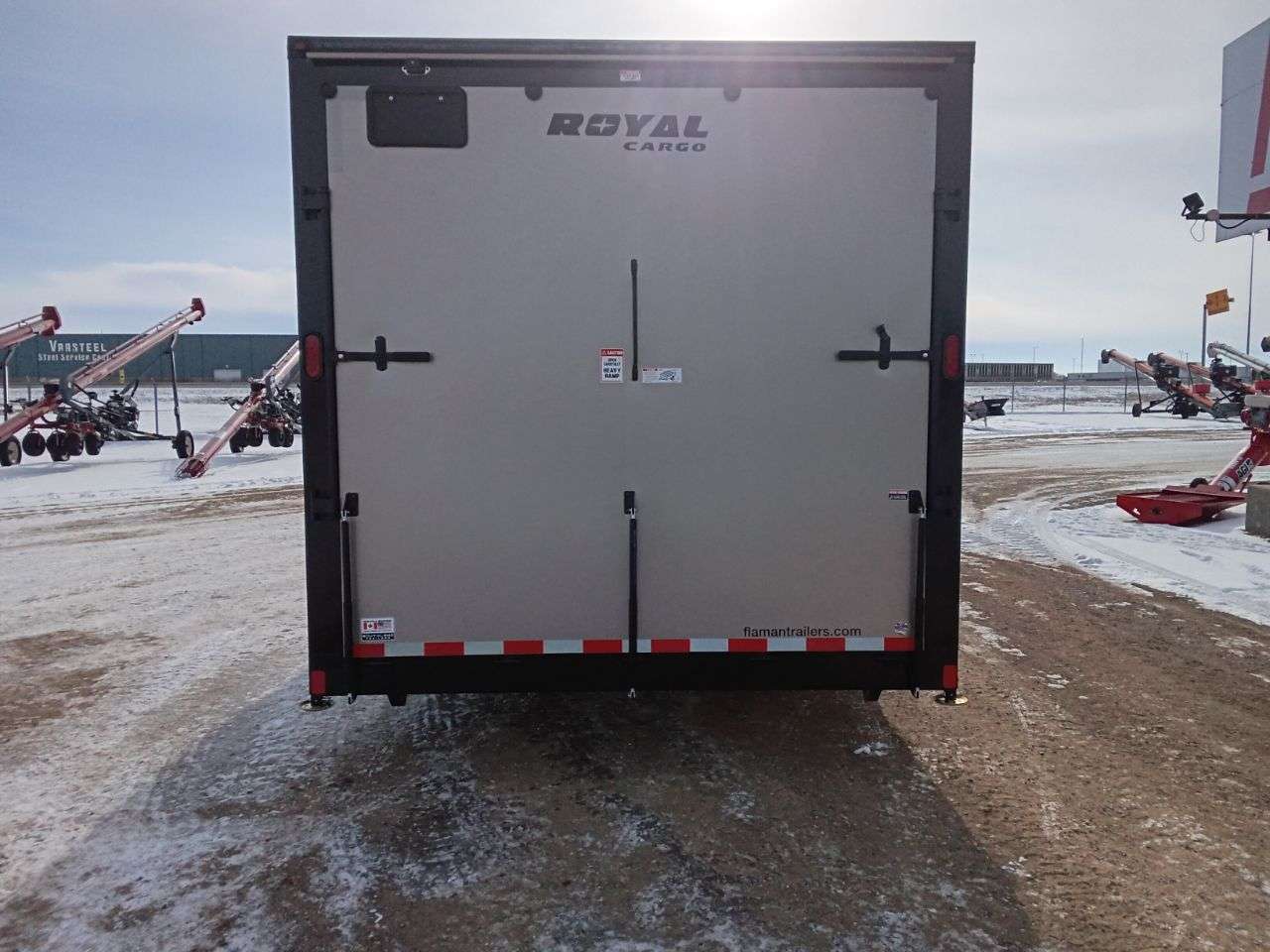 2026 Royal LARSM 8'6" x 22' + V-Nose Toy Hauler Trailer