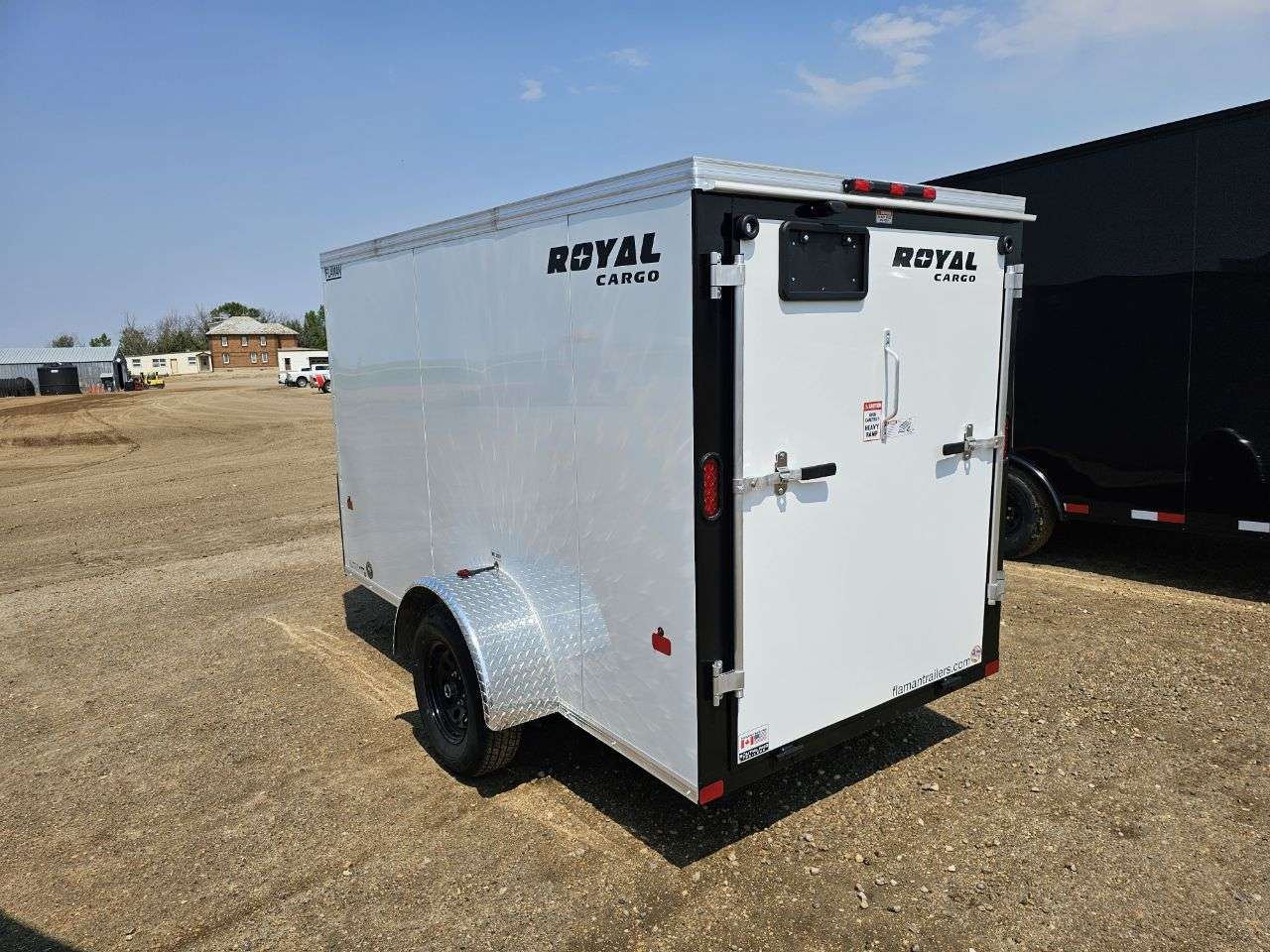 2026 Royal LCH 5' x 10' + V-Nose Cargo