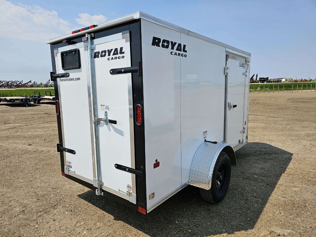 2026 Royal LCH 5' x 10' + V-Nose Cargo