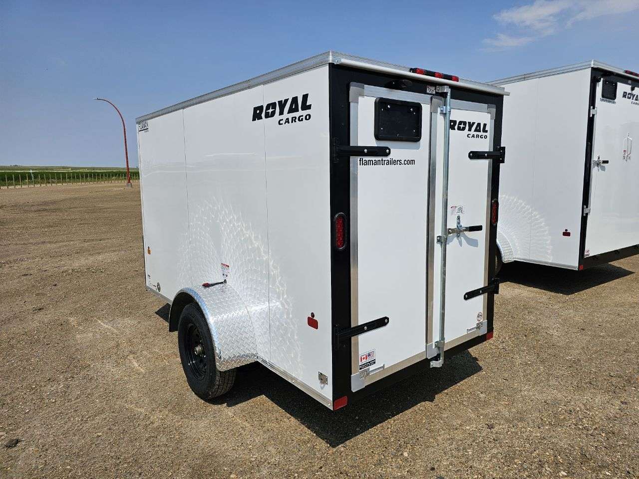 2026 Royal LCH 5' x 10' + V-Nose Cargo
