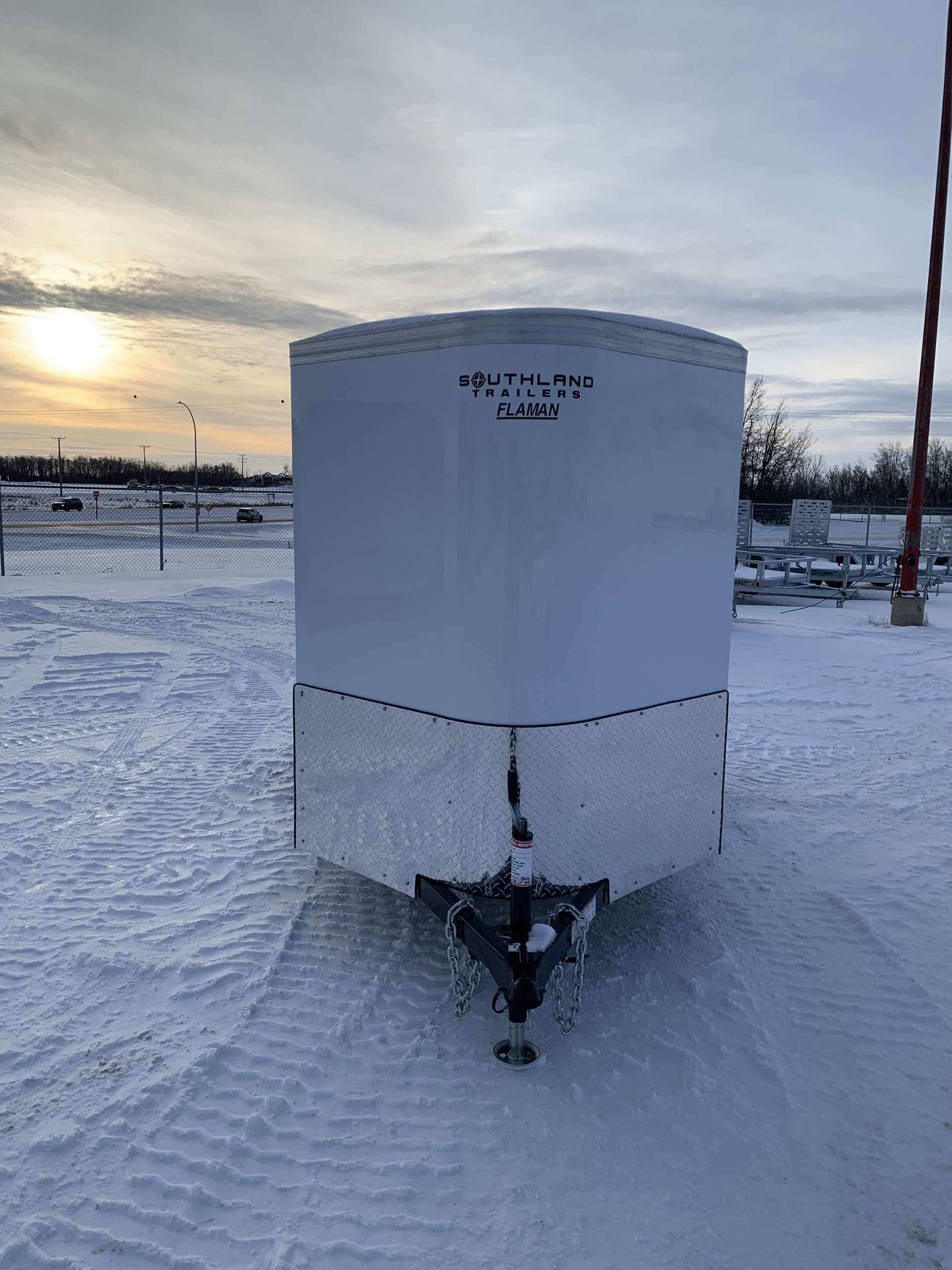 2026 Royal LCH 5' x 10' + V-Nose Cargo Trailer