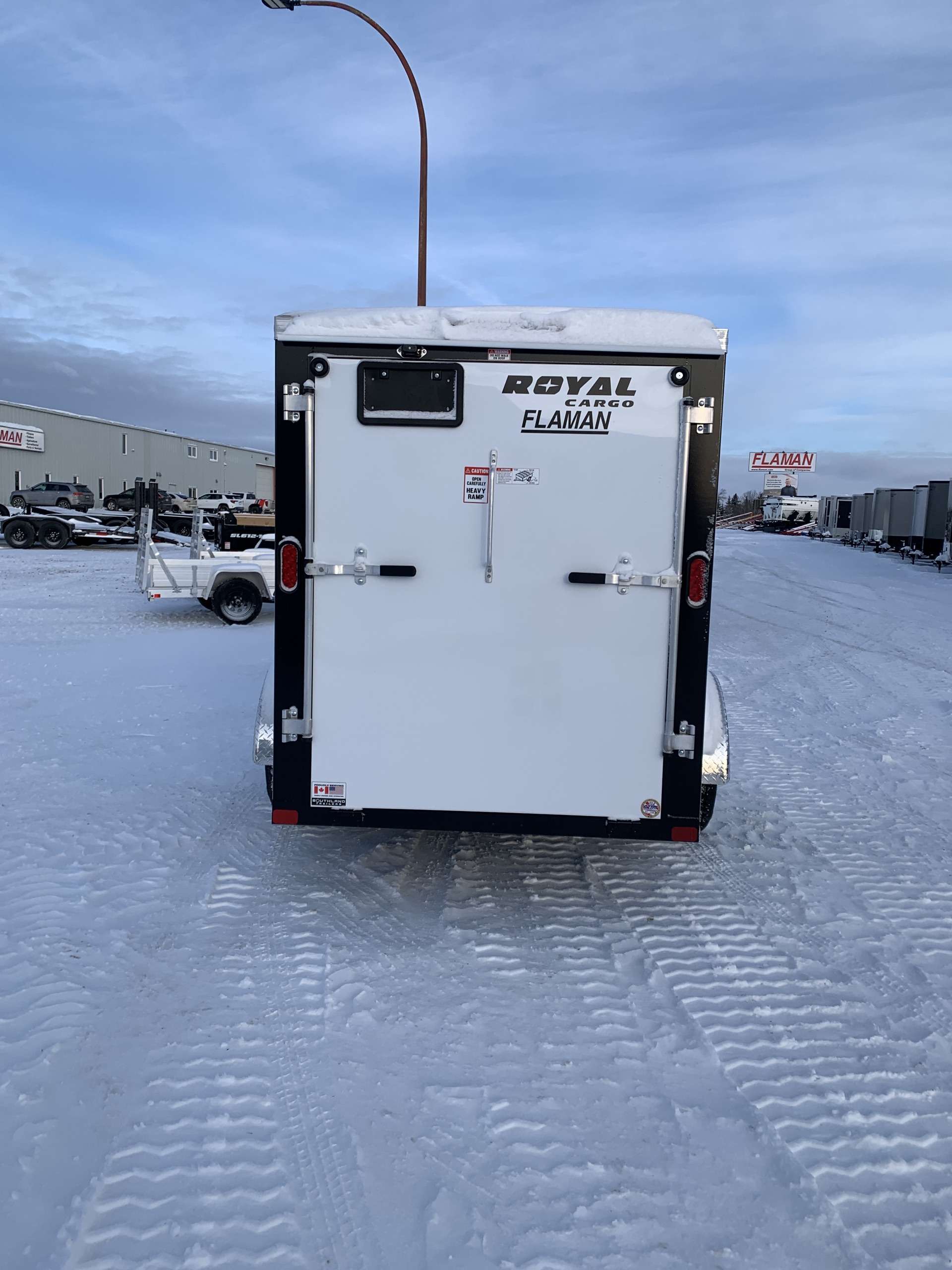 2026 Royal LCH 5' x 10' + V-Nose Cargo Trailer